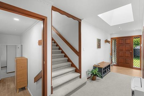 Photo of property in 42 Camberwell Place, Avonhead, Christchurch, 8042