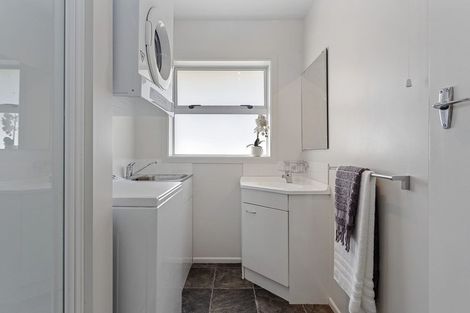 Photo of property in 4/19 Newbridge Place, Ilam, Christchurch, 8041