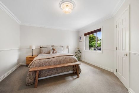 Photo of property in 33 Seymour Road, Mellons Bay, Auckland, 2014