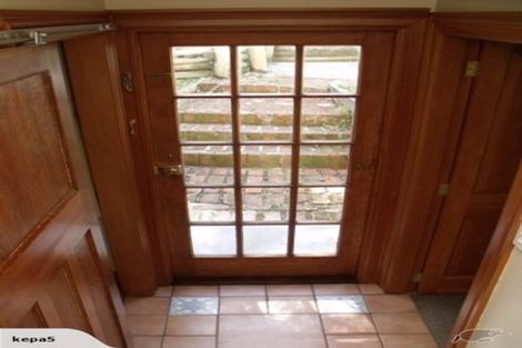 Photo of property in 27 Moffitt Street, Vogeltown, Wellington, 6021