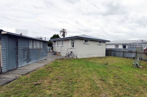 Photo of property in 405 Huia Place, Camberley, Hastings, 4120