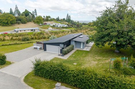Photo of property in 2 Opaki Meadows Lane, Lansdowne, Masterton, 5871