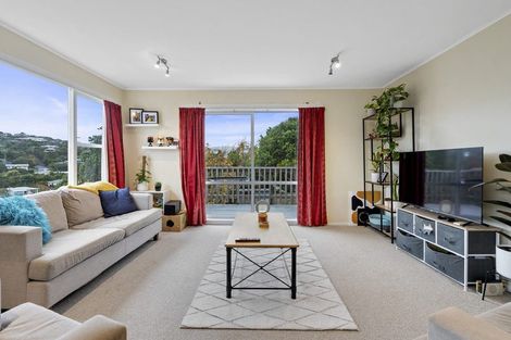 Photo of property in 6 Walker Avenue, Paremata, Porirua, 5026