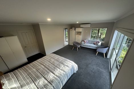 Photo of property in 37 Condor Place, Unsworth Heights, Auckland, 0632