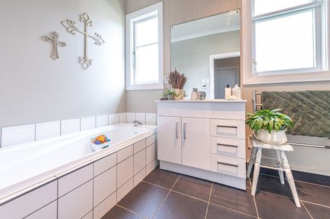 Photo of property in 43 Halswell Street, Whanganui, 4500