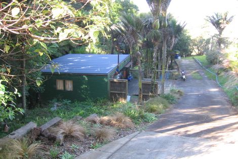 Photo of property in 56 Laingholm Drive, Laingholm, Auckland, 0604