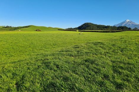 Photo of property in 801 Mangorei Road, Mangorei, New Plymouth, 4371