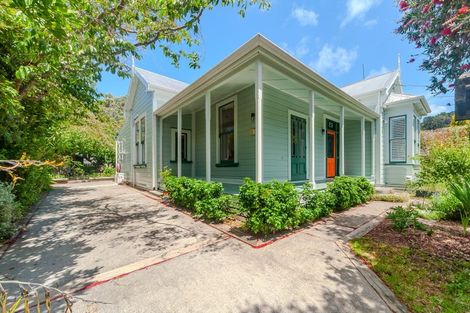 Photo of property in 23 Palm Grove, Berhampore, Wellington, 6023