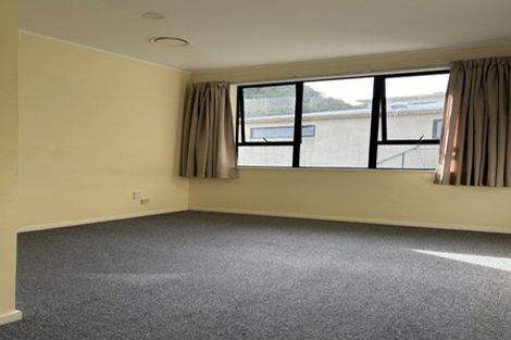 Photo of property in 20 Melrose Road, Island Bay, Wellington, 6023