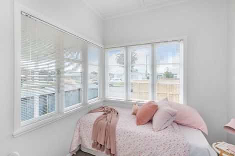 Photo of property in 14 Wilton Street, Levin, 5510