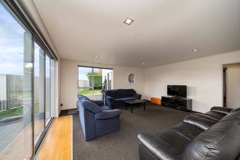 Photo of property in 7 Reremoana Close, Hawera, 4610