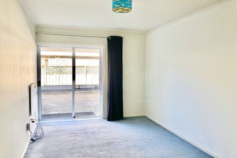 Photo of property in 2/22 Steeple Rise, Pakuranga, Auckland, 2010