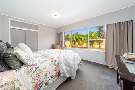 Photo of property in 16 Sierra Avenue, Te Kamo, Whangarei, 0112