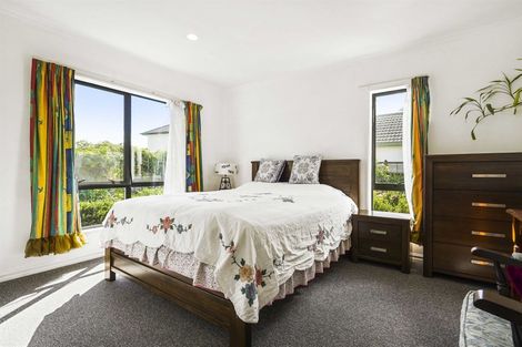 Photo of property in 21 Nielsen Gardens, Rototuna, Hamilton, 3210