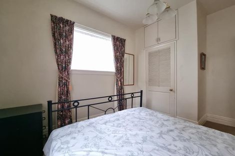 Photo of property in 37 Glenbervie Terrace, Thorndon, Wellington, 6011