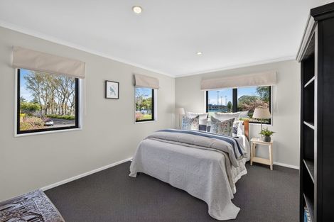 Photo of property in 49 Skyedale Drive, Harewood, Christchurch, 8051