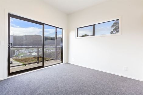 Photo of property in 9 Hastings Grove, Wainuiomata, Lower Hutt, 5014