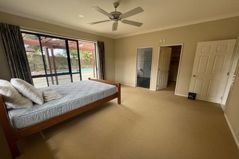 Photo of property in 9 Broadwood Rise, Kumeu, 0892