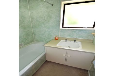 Photo of property in 11 Saint Cuthbert Place, Omarama, 9412