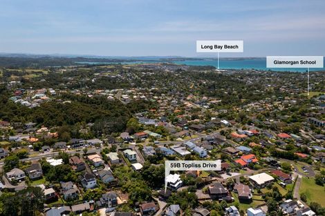 Photo of property in 2/59 Topliss Drive, Northcross, Auckland, 0632