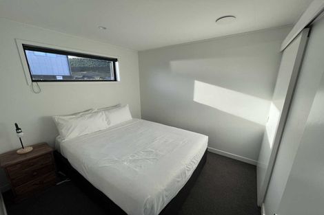 Photo of property in 28 Myles Way, Lower Shotover, Queenstown, 9304