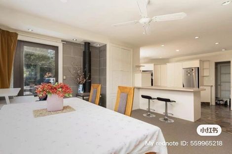 Photo of property in 4 Oakfield Street, Burnside, Christchurch, 8053