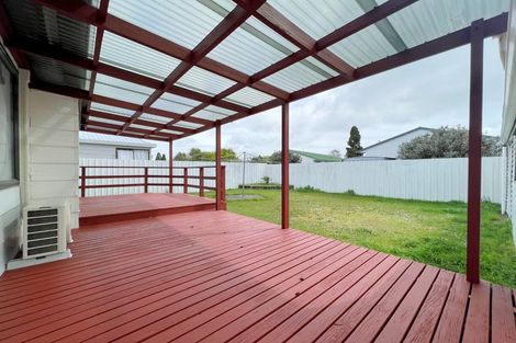 Photo of property in 2 Warwickson Lane, Nawton, Hamilton, 3200