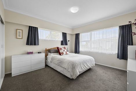 Photo of property in 8 Hillcrest Street, Glen Avon, New Plymouth, 4312