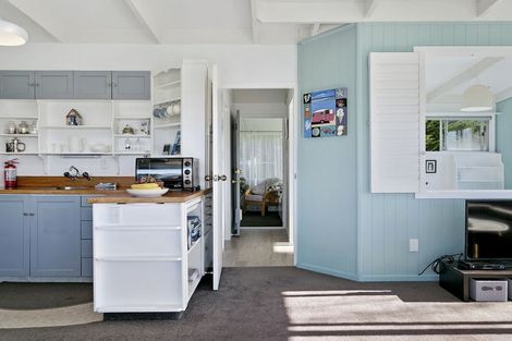 Photo of property in 2/22 Alberta Street, Acacia Bay, Taupo, 3330