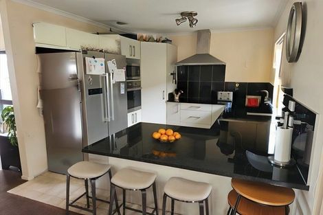 Photo of property in 9 Lili Road, Tuakau, 2121