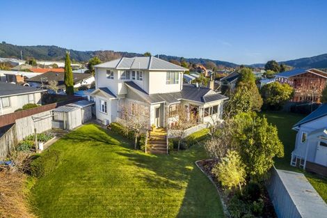 Photo of property in 10a Stephen Street, Trentham, Upper Hutt, 5018
