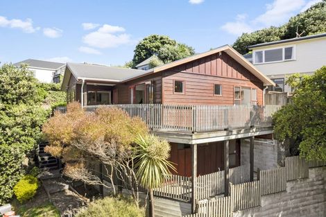 Photo of property in 29a Cave Road, Houghton Bay, Wellington, 6023