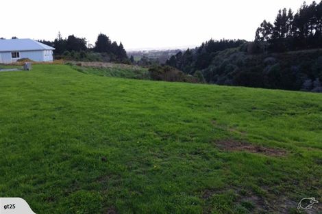 Photo of property in 24 Coutts Way, Fitzherbert, Palmerston North, 4410