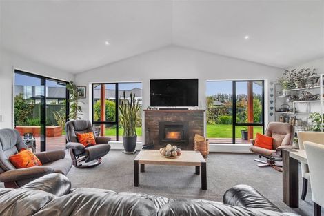 Photo of property in 66 Silver Peaks Drive, West Melton, 7618