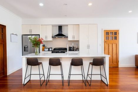 Photo of property in 1a Finnis Lane, Hospital Hill, Napier, 4110