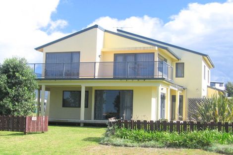 Photo of property in 101 Pipi Road, Whangamata, 3620