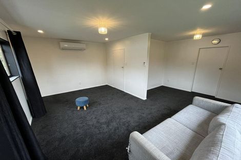 Photo of property in 32 Strathmore Avenue, Levin, 5510