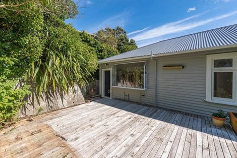 Photo of property in 57 Durham Street, Aro Valley, Wellington, 6021