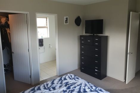 Photo of property in 27 Bridge Street, Southbridge, 7602