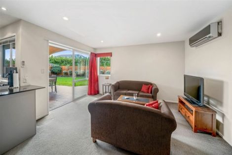 Photo of property in 5 Binyon Place, Rolleston, 7614