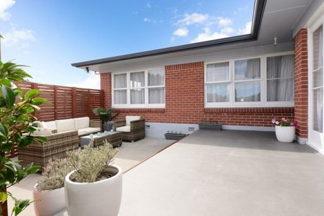 Photo of property in 21 Springfield Crescent, Enderley, Hamilton, 3214