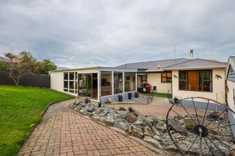 Photo of property in 6 Mortimer Street, Waimate, 7924