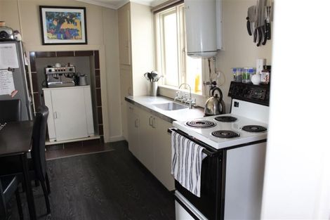 Photo of property in 5 Ossian Street, Milton, 9220