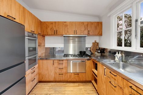 Photo of property in 11 Hereford Street, Roslyn, Dunedin, 9010