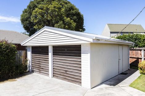 Photo of property in 6 Rochford Place, Bryndwr, Christchurch, 8052