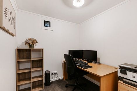 Photo of property in 20 Arawata Avenue, Welcome Bay, Tauranga, 3112