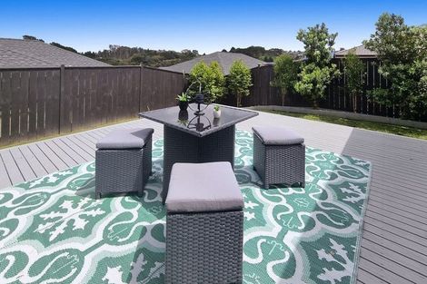 Photo of property in 3 Tararua Street, Massey, Auckland, 0614