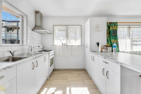 Photo of property in 148 Hall Avenue, Favona, Auckland, 2024