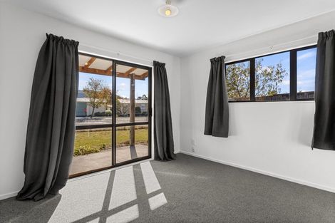 Photo of property in 63a Church Street, Oxford, 7430