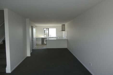 Photo of property in 2/504 Don Buck Road, Massey, Auckland, 0614